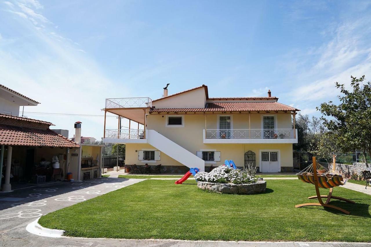 Eleni'S Holiday Home กาลามาตา ภายนอก รูปภาพ