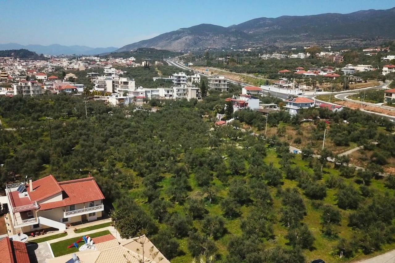 Eleni'S Holiday Home กาลามาตา ภายนอก รูปภาพ
