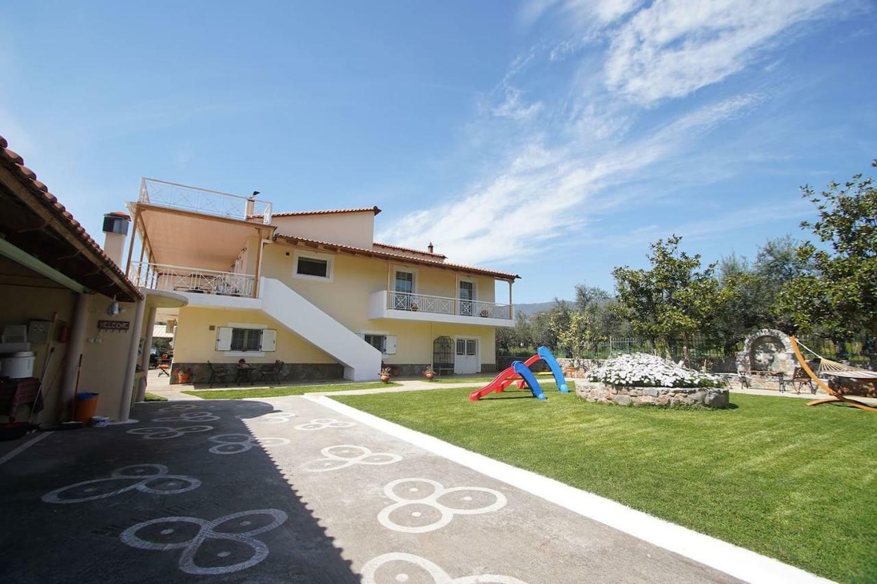 Eleni'S Holiday Home กาลามาตา ภายนอก รูปภาพ