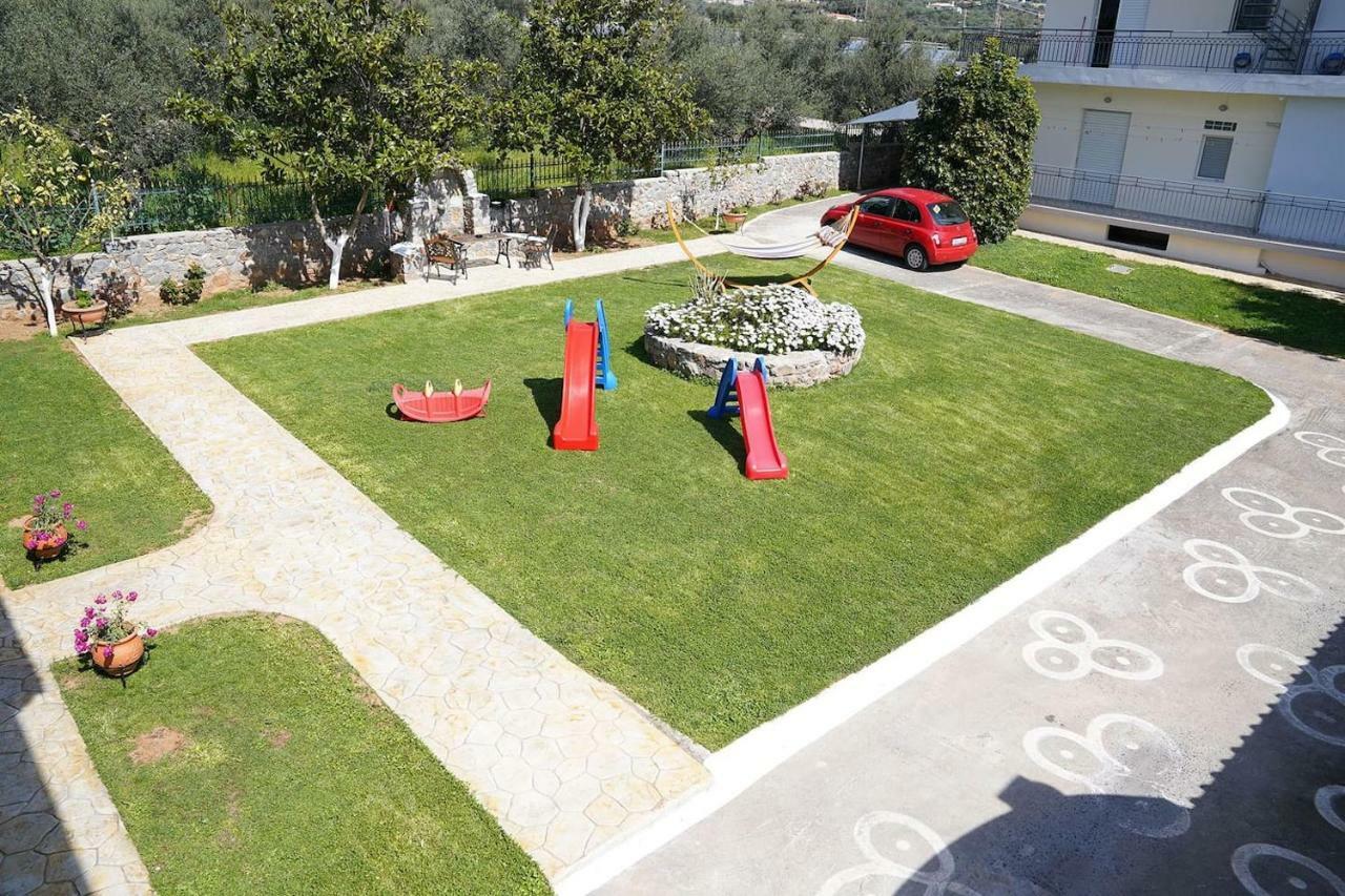 Eleni'S Holiday Home กาลามาตา ภายนอก รูปภาพ